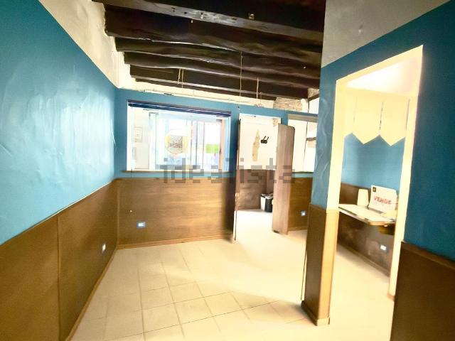 Locale in vendita di 32 m² in Via Iglesias, 22