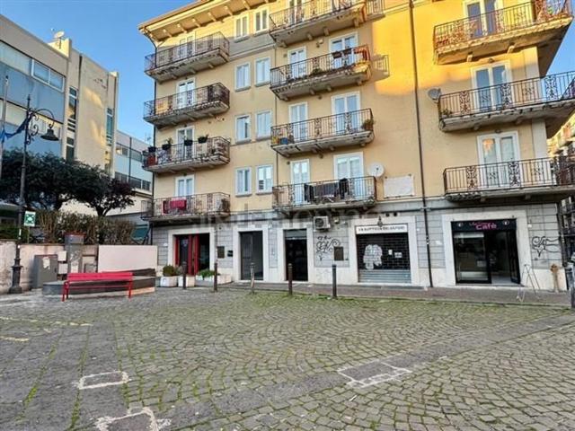 Locale in vendita di 30 m² in Via Santissima Trinità