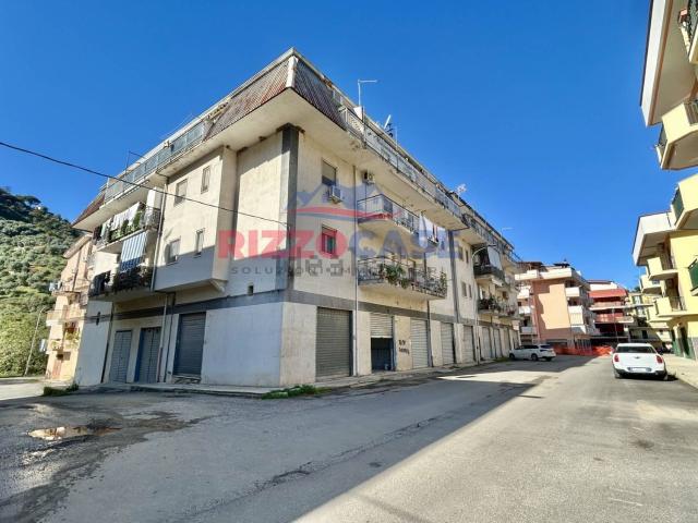 Locale in vendita di 30 m² in Via Seconda Acqua di Vale, 53
