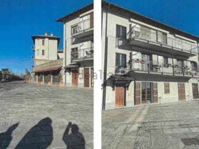 Locale in vendita di 313 m² in Via Torino