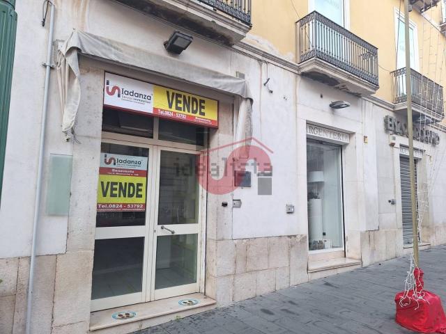 Locale in vendita di 31 m² in Corso Garibaldi, 70
