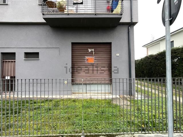 Locale in vendita di 31 m² in Via Marzabotto