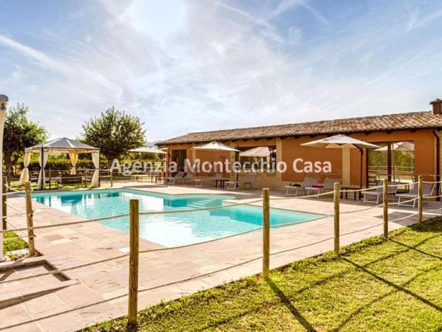 Locale in vendita di 3220 m² in Via San Severo