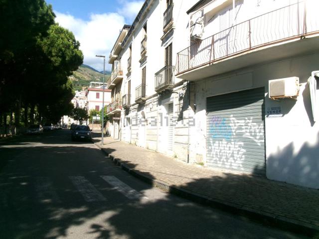Locale in vendita di 32 m² in Corso Roma, 97