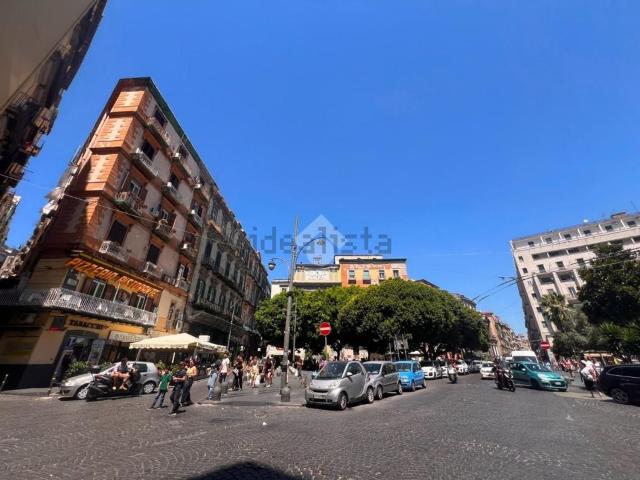 Locale in vendita di 32 m² in Via San Liborio, 1
