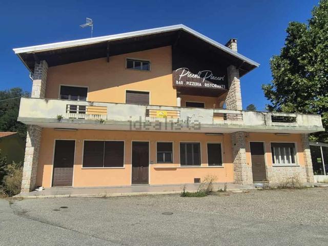 Locale in vendita di 333 m² in Via Gaudenzio Ferrari, 37
