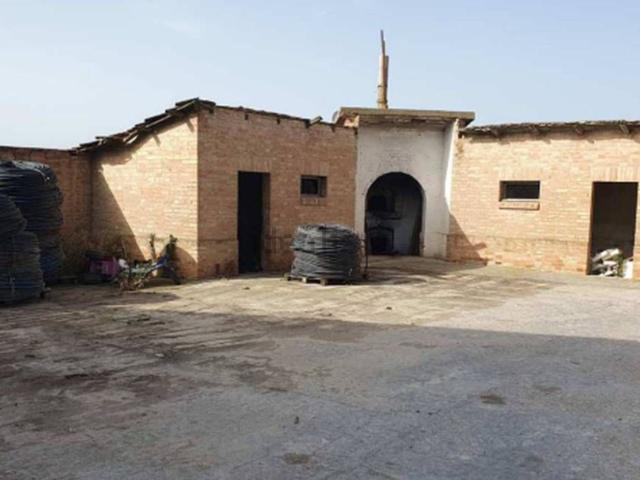 Locale in vendita di 333 m² in Strada Senza Nome