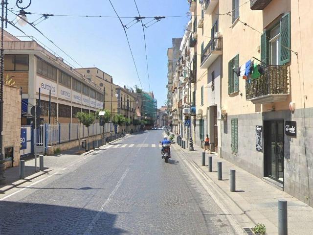 Locale in vendita di 37 m² in Corso Giuseppe Garibaldi, 320