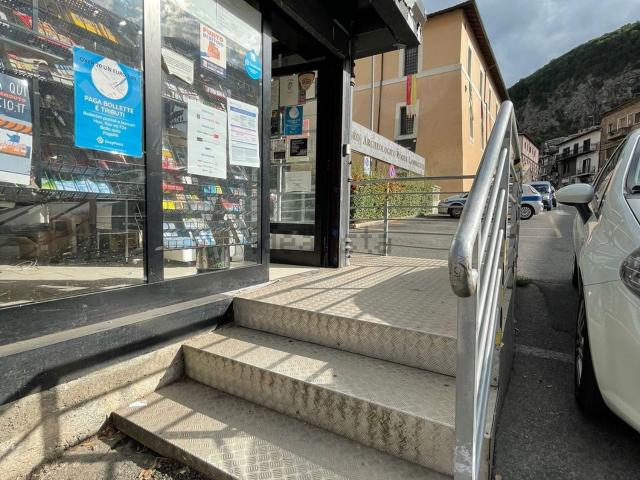 Locale in vendita di 37 m² in Largo Cristoforo Colombo