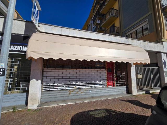 Locale in vendita di 37 m² in Via Tripoli, 24