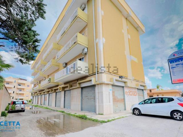 Locale in vendita di 343 m² in Corso Vittorio Emanuele II, 11