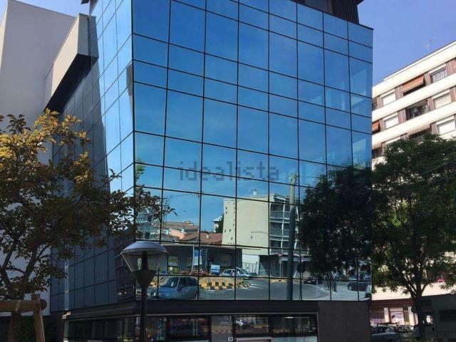 Locale in vendita di 345 m²
