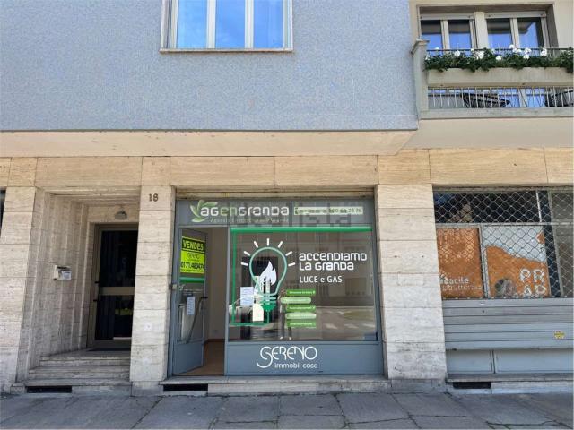 Locale in vendita di 34 m² in Corso Dante Alighieri, 18