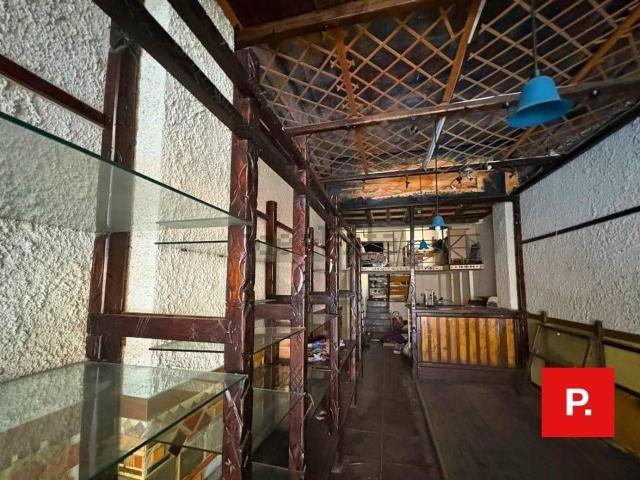 Locale in vendita di 34 m² in Via Giuseppe Verdi, 35
