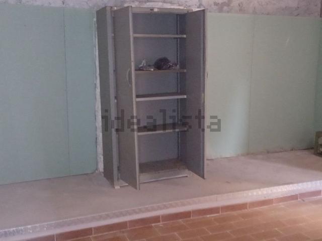 Locale in vendita di 34 m² in Via Marco Moscatelli, 4