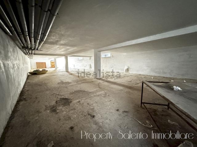 Locale in vendita di 350 m² in Via A. Gramsci