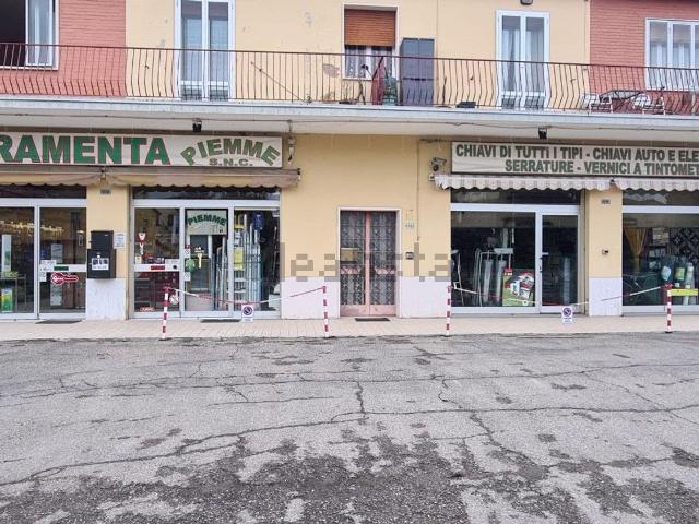 Locale in vendita di 350 m² in Via Emilia Ponente