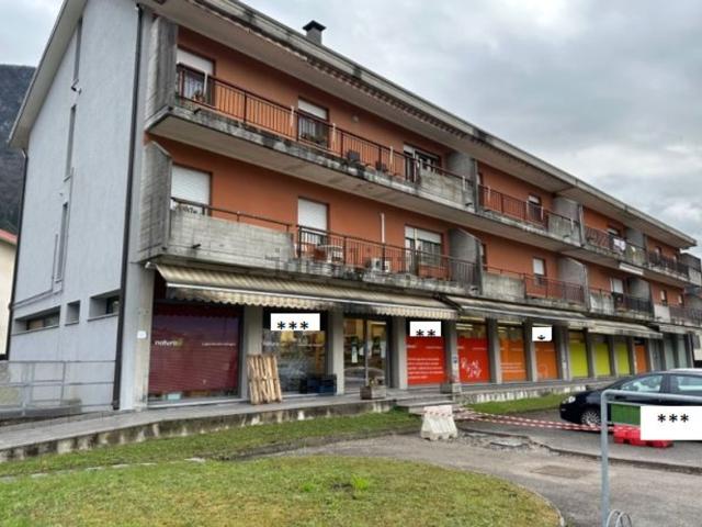 Locale in vendita di 355 m² in Via della Vittoria, 48