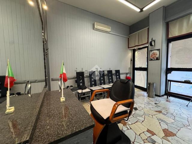 Locale in vendita di 35 m² in Corso Torino, 20