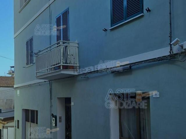 Locale in vendita di 35 m² in Corso Umberto I, 6