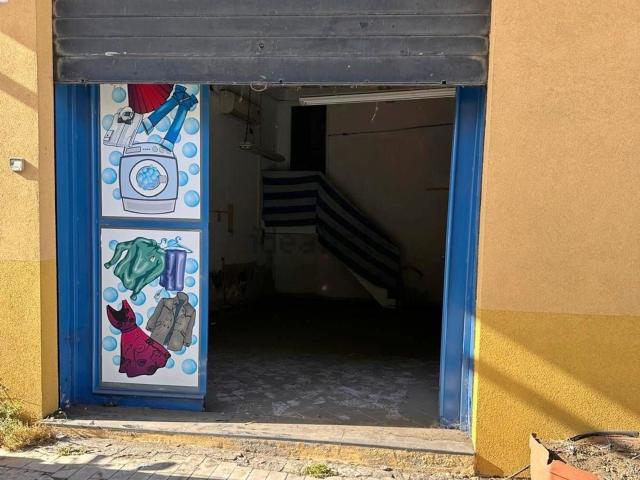 Locale in vendita di 35 m² in Via Vittorio Emanuele