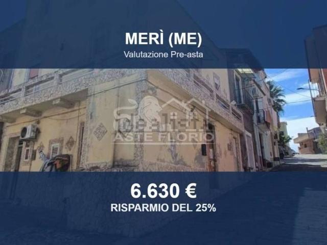 Locale in vendita di 35 m² in Via Dott. de Gaetani, 27