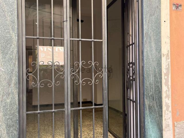 Locale in vendita di 35 m² in Via Gino Capponi, 7