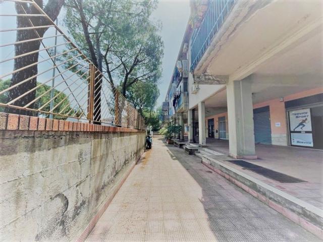 Locale in vendita di 35 m² in Via San Domenico Savio