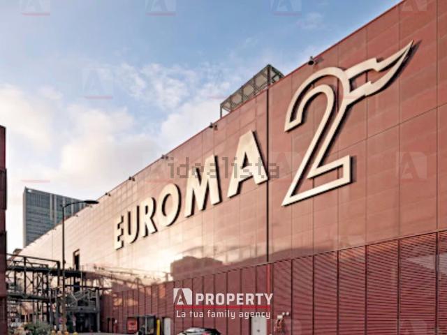 Locale in vendita di 35 m² in Viale dell&apos Oceano Pacifico, 83