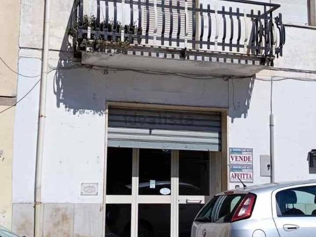 Locale in vendita di 35 m²