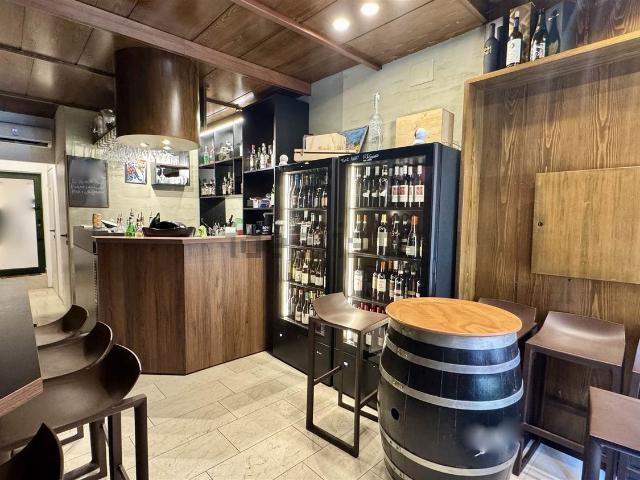 Locale in vendita di 35 m²