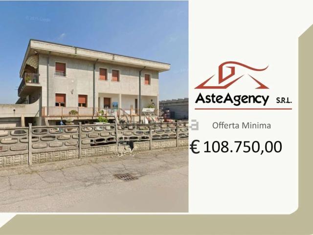 Locale in vendita di 360 m² in Via Caduti sul Lavoro, 23
