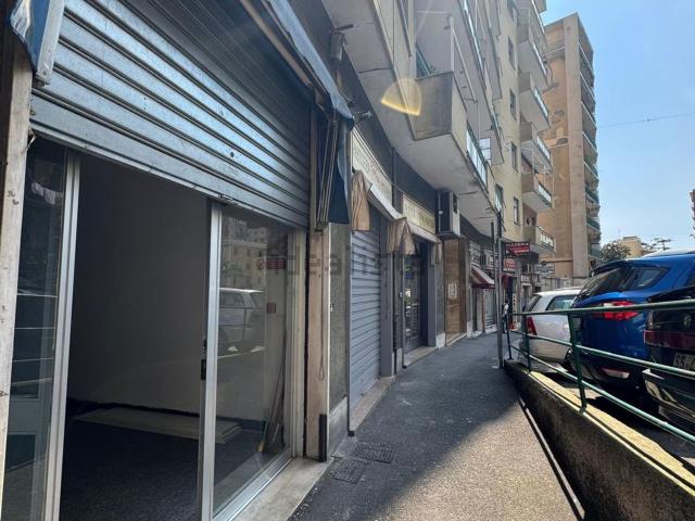 Locale in vendita di 36 m² in Corso Luigi Andrea Martinetti, 107