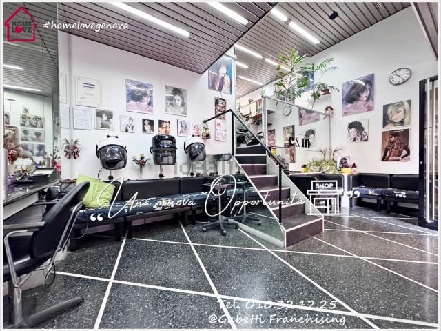 Locale in vendita di 36 m² in Via San Martino