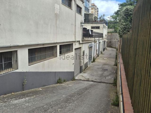 Locale in vendita di 370 m² in Viale Strasburgo