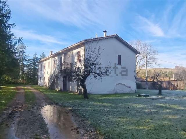 Locale in vendita di 377 m²