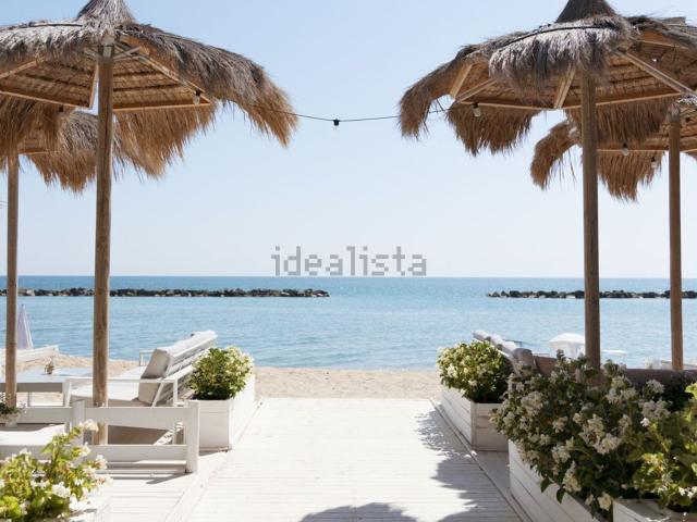 Locale in vendita di 3800 m²