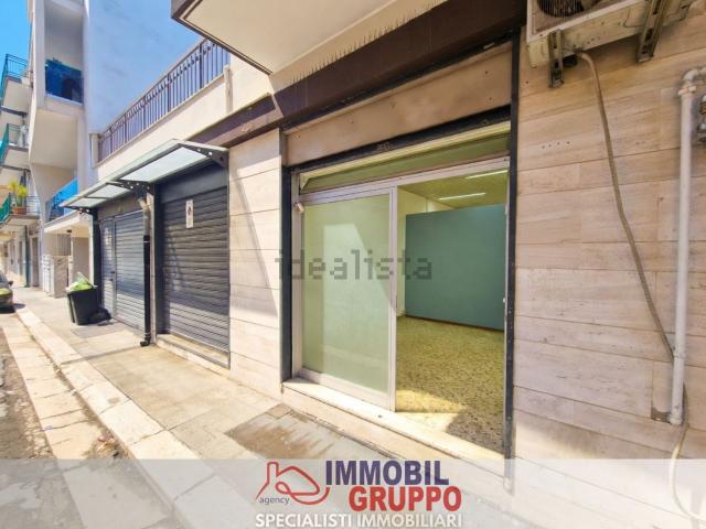 Locale in vendita di 38 m² in Via Lussemburgo