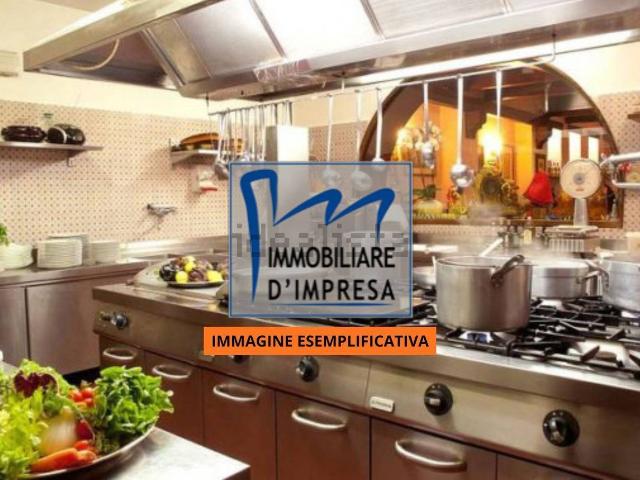 Locale in vendita di 390 m² in Viale Mentana