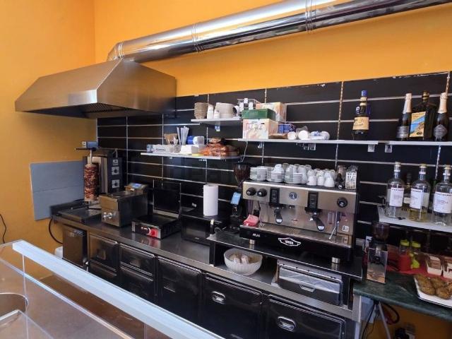 Locale in vendita di 39 m² in Piazza G. Mazzini, 14