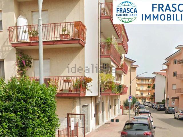 Locale in vendita di 39 m² in Via Benedetto Croce