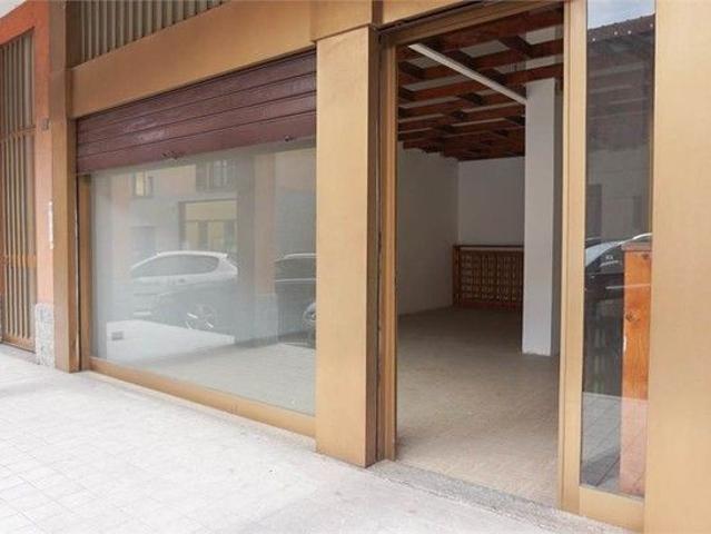 LOCALE IN VENDITA IN VIA MAGENTA 72 A CISLAGO VA