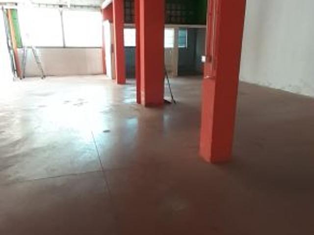 LOCALE MAGAZZINO CAPANNONE