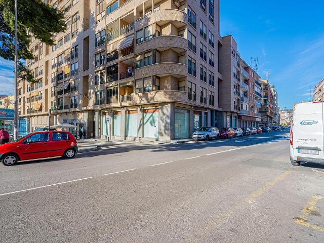 Locales en venta en Elda