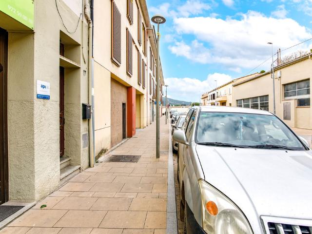 Locales, garajes y trasteros en Av President Companys