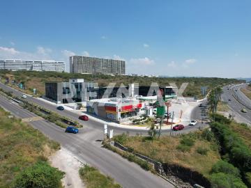 LOCALES Renta JURIQUILLA