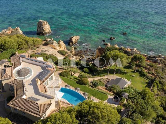 Localização imbatível em frente ao Oceano 1000m² Albufeira e Olhos de Água