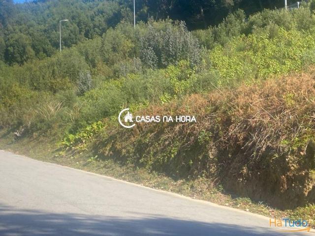 Localizado na freguesia de Perosinho, concelho de Vila Nova de Gaia, em zona residencial tranquila | 26084062890