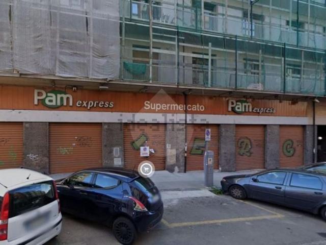 Locali o capannoni in vendita di 414 m² in Viale della Repubblica, 299