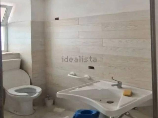 Locali o capannoni in vendita di 41 m² in Via Leonardo Pipitone Cangelosi, 9